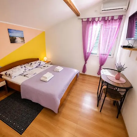 Camp Krka 3*