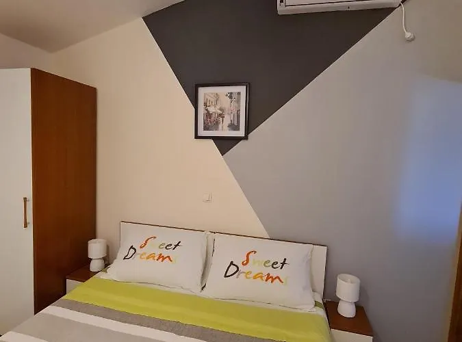 Camp Krka Affittacamere