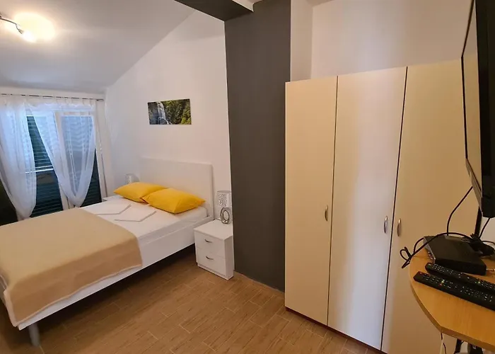 Affittacamere Camp Krka 3*